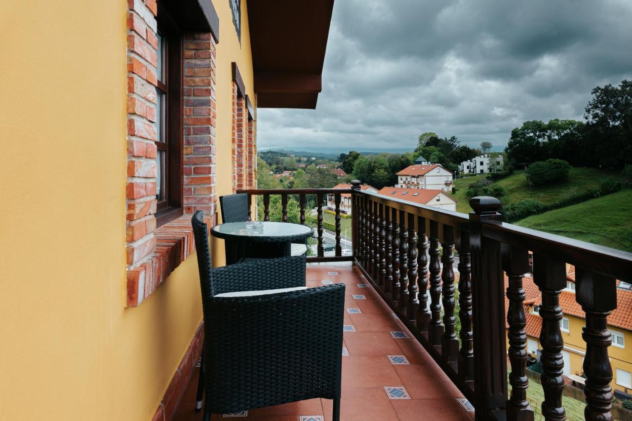 Hotel La Solana Montanesa à Comillas Extérieur photo