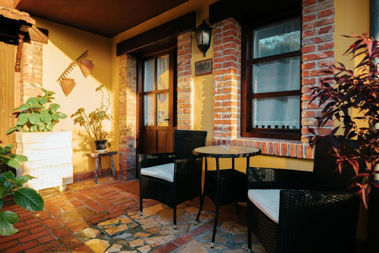 Hotel La Solana Montanesa à Comillas Extérieur photo