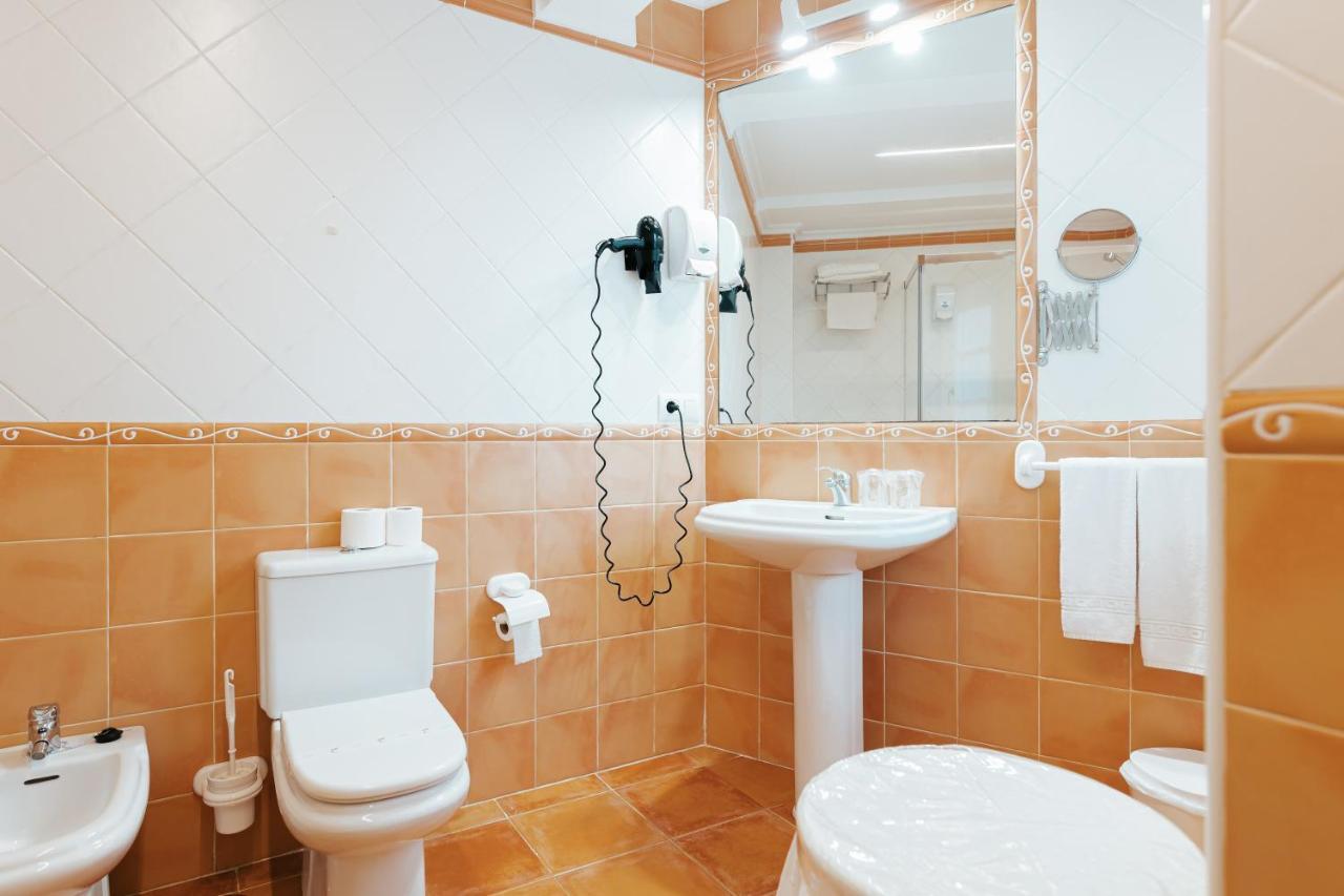 Hotel La Solana Montanesa à Comillas Extérieur photo