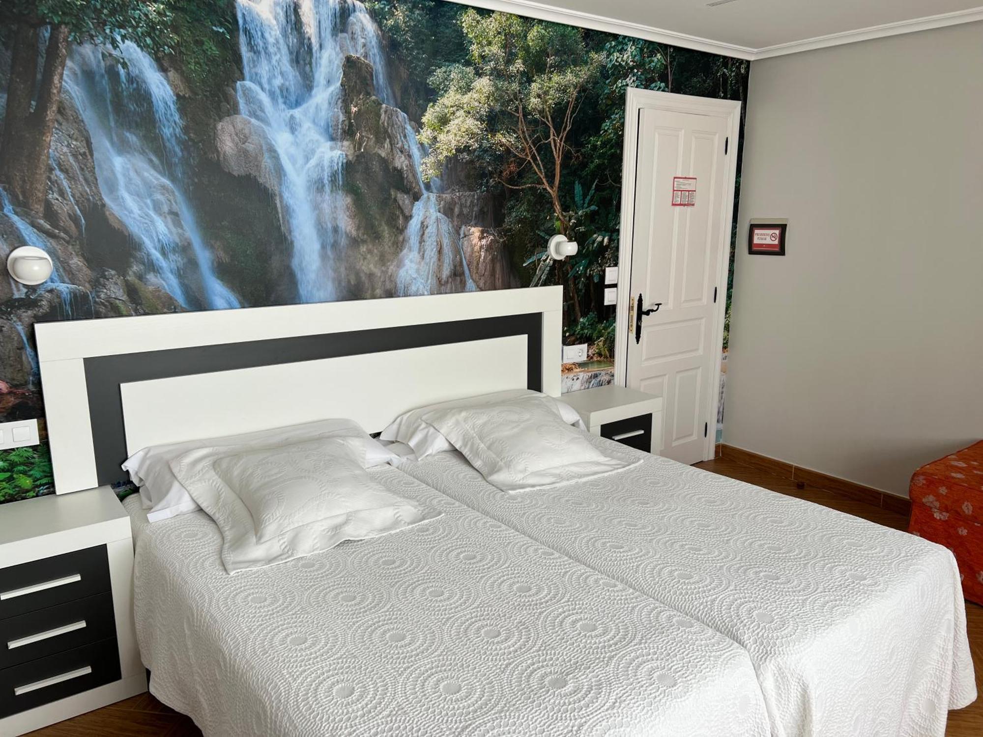 Hotel La Solana Montanesa à Comillas Extérieur photo