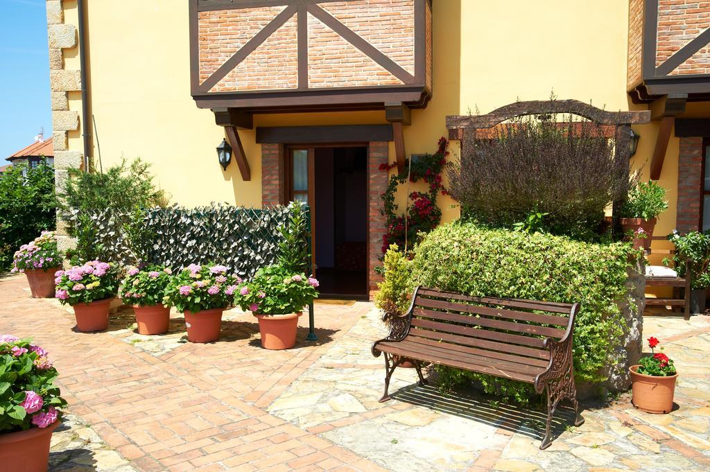 Hotel La Solana Montanesa à Comillas Extérieur photo